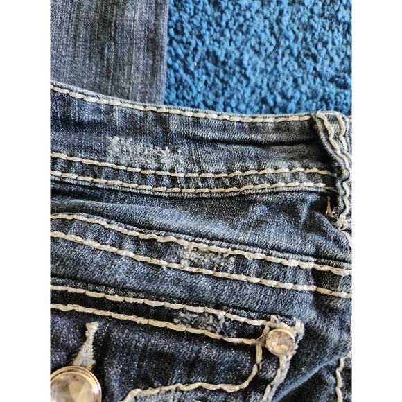 L.A Idol Women's Embellished Dark Wash Bootcut Jeans-9 W21x L34 - Picture 5 of 8